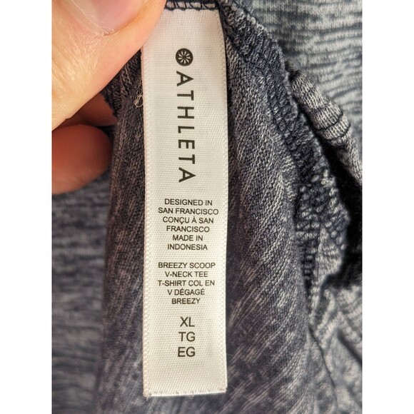 Athleta Top Women XL Gray Space Dye Breezy Scoop V Neck Cap Sleeve Gym Shirt - Picture 5 of 7